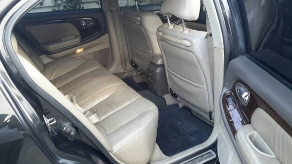 ขาย Cefiro A33 VIP เครื่อง เดิม เกียร์ออร์โต้ ดี พร้อมใช้ ไฟแนนซ์ ล้น