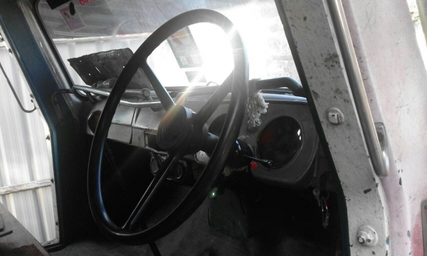 ขาย6 ล้อหน้ายาว เครื่อง 6BD1 165 แรง พวงมาลัยพาวเวอร์ ช่วงล่างใหญ่ฟูโซ่ กระบะเหล็ก ทะเบียนพร้อมโอน