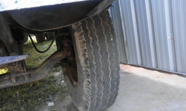 ขาย6 ล้อหน้ายาว เครื่อง 6BD1 165 แรง พวงมาลัยพาวเวอร์ ช่วงล่างใหญ่ฟูโซ่ กระบะเหล็ก ทะเบียนพร้อมโอน