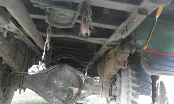 ขาย6 ล้อหน้ายาว เครื่อง 6BD1 165 แรง พวงมาลัยพาวเวอร์ ช่วงล่างใหญ่ฟูโซ่ กระบะเหล็ก ทะเบียนพร้อมโอน