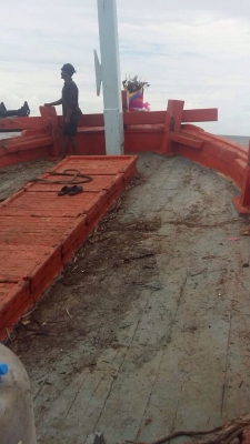 ขายเปลือกเรือประมง 9 วา ขายเปลือกเรือประมง 9 วา