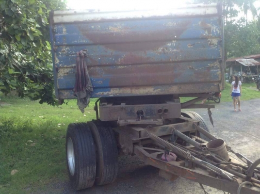 ขายลูกพ่วงสามมิต สองเพลา