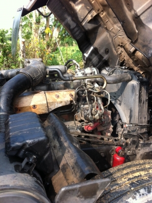 ขายรถบรรทุก 10 ล้อหัวลาก HINO FM3M 240 แรงม้า ราคา 690000