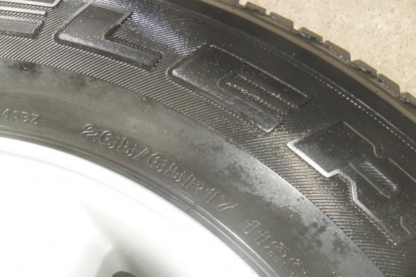 ล้อแม็ก 17นิ้ว6รู พร้อมยาง สวยๆ 4 ล้อ ลดราคาเหลือ 6500 บาท ล้อแม็ก 17นิ้ว6รู พร้อมยาง สวยๆ 4 ล้อ ลดราคาเหลือ 6500 บาท