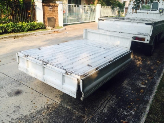 ขายเทรลเลอร์. กะบะเปิด3ด้าน. ขนาด กว้าง 1.40เมตร ยาว2เมตร รับน้ำหนักได้850 กิโลกรัม แบบสบายๆ ไฟท้ายใหม่ ปลั๊ก7wey. ของใหม่ พร้อมเดินไฟท้าย แหนบ 4แผ่น ของญี่ปุ่น โช๊คอัฟ ของวีโก้แท้ ค๊อปเปอร์ หัวบอล 2นิ้ว ของใหม่ กะบะ เป็นของญี่ปุ่น เปิดได้3ด้าน. ขนของขึ้น ขายเทรลเลอร์. กะบะเปิด3ด้าน. ขนาด กว้าง 1.40เมตร ยาว2เมตร รับน้ำหนักได้850 กิโลกรัม แบบสบายๆ ไฟท้ายใหม่ ปลั๊ก7wey. ของใหม่ พร้อมเดินไฟท้าย แหนบ 4แผ่น ของญี่ปุ่น โช๊คอัฟ ของวีโก้แท้ ค๊อปเปอร์ หัวบอล 2นิ้ว ของใหม่ กะบะ เป็นของญี่ปุ่น เปิดได้3ด้าน. ขนของขึ้น