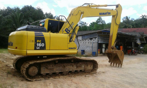 ขายรถแบคโฮ K0MATSU PC 160-8 เอกสารเล่มทะเบียน ราคา 1500000