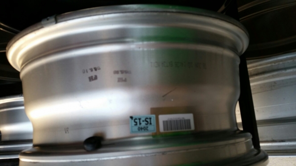 ล้อแม็กเดิมดีแม็ก 15