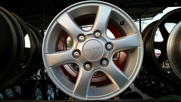 ล้อแม็กเดิมดีแม็ก 15