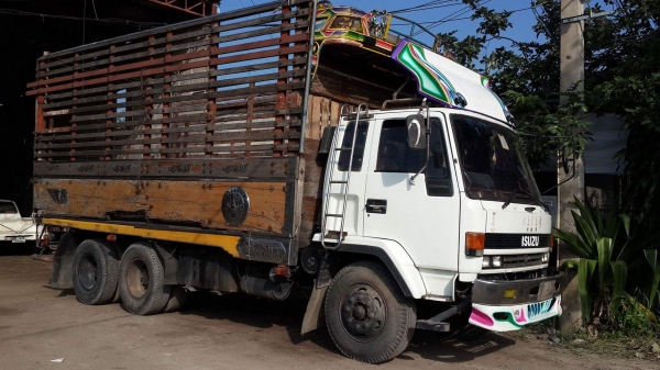 รถสิบล้อเพลาเดียว isuzu ร็อคกี้ เครื่อง 165 แรง ปั้มลม ปั้มเพาเวอร์ เบรก จิฟฟี่พวงมาลัย เพาเวอร์ ช่วงล่างใหญ่ หัวสวย รถพร้อมใช้งาน เอกสารพร้อมโอน รถสิบล้อเพลาเดียว isuzu ร็อคกี้ เครื่อง 165 แรง ปั้มลม ปั้มเพาเวอร์ เบรก จิฟฟี่พวงมาลัย เพาเวอร์ ช่วงล่างใหญ่ หัวสวย รถพร้อมใช้งาน เอกสารพร้อมโอน