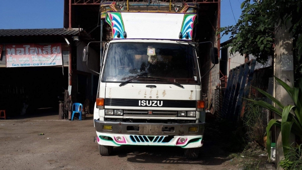 รถสิบล้อเพลาเดียว isuzu ร็อคกี้ เครื่อง 165 แรง ปั้มลม ปั้มเพาเวอร์ เบรก จิฟฟี่พวงมาลัย เพาเวอร์ ช่วงล่างใหญ่ หัวสวย รถพร้อมใช้งาน เอกสารพร้อมโอน รถสิบล้อเพลาเดียว isuzu ร็อคกี้ เครื่อง 165 แรง ปั้มลม ปั้มเพาเวอร์ เบรก จิฟฟี่พวงมาลัย เพาเวอร์ ช่วงล่างใหญ่ หัวสวย รถพร้อมใช้งาน เอกสารพร้อมโอน