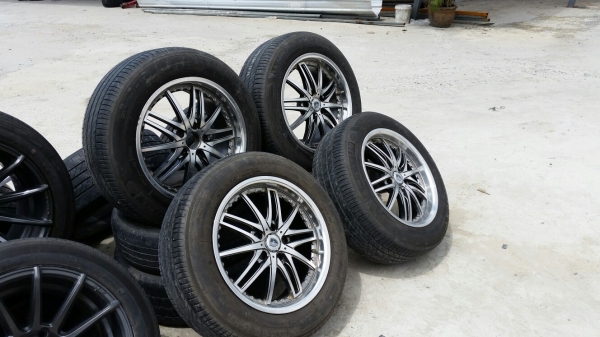 ล้อแม็กขอบ17 พร้อมยาง