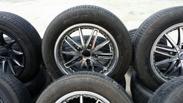 ล้อแม็กขอบ17 พร้อมยาง