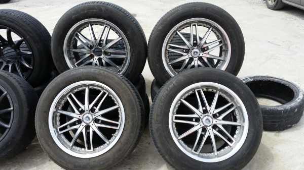 ล้อแม็กขอบ17 พร้อมยาง