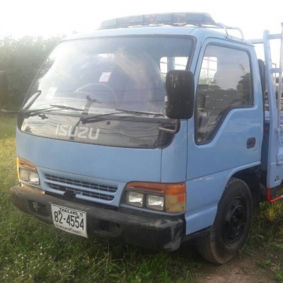หกล้อ อีซูซุ NPR120ปี38ห้างแท้ สภาพดีสวยบางเดิมพร้อมใช้ ทะเบียนพร้อมโอน