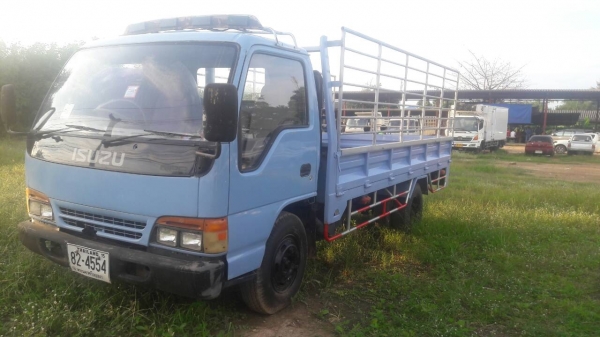 หกล้อ อีซูซุ NPR120ปี38ห้างแท้ สภาพดีสวยบางเดิมพร้อมใช้ ทะเบียนพร้อมโอน
