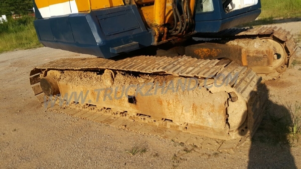 รถแบคโฮ KOMATSU PC120-3