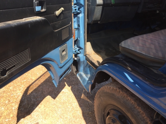 NKR58Lเครื่อง4BE1