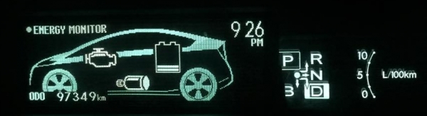 TOYOTA PRIUS ตัวท็อป ปี2011 สีฟ้าอ่อน รถใช้มาแล้ว 4 ปี ราคา 530,000.- โทร.จุ๋ม 081-811-1997 (รถบ้านขับใช้เองค่ะ)