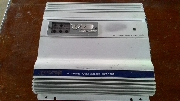 power amp alpine v12 expert