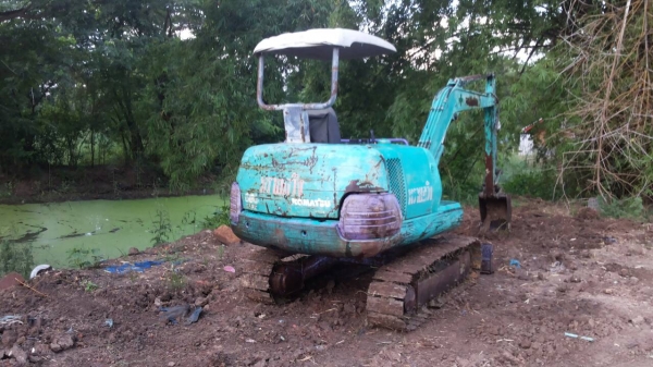 ขายรถแบคโฮ KOMATSU PC30-7 ราคา 285000