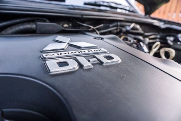 ขาย Mitsubishi Pajero Sport GT 2.5AT เกียร์ออโต้ดีเซลสีรุ่นTOPสุด ปี 2012 สภาพสวยมากไม่มีชน100เปอร์เซ็นถูกๆด่วน ขาย Mitsubishi Pajero Sport GT 2.5AT เกียร์ออโต้ดีเซลสีรุ่นTOPสุด ปี 2012 สภาพสวยมากไม่มีชน100เปอร์เซ็นถูกๆด่วน