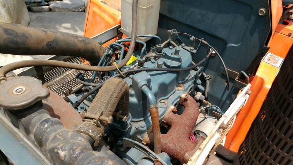 ขาย รถไถนา KUBOTA  17แรง รุ่น B1702 สองเพลา มือสองญี่ปุ่น พร้อม ตัวพรวนดิน  มือถือ/LINE ID : 0818753444