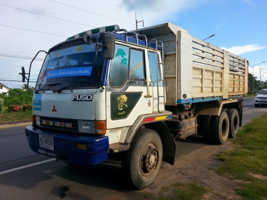 ขายดั้ม2เพลา MITSUBISHI FN527M-TD เบรกใหญ่ สภาพสวยพร้อมใช้งาน เอกสารพร้อมโอน สนใจโทร 090-8588220คุณนะ 093-3258446คุณบิว หรือเข้าดูสินค้าอื่นๆได้ที่ www.truck.in.th/498 หรือเพจFacebook ณรงค์ ซื้อขายรถมือสอง (เว็บไซต์ส่วนตัว) หรือFacebook ตลาดรถมือสอง คุณนะ