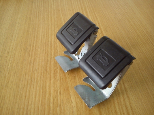 มือเปิดฝากระโปรงหน้า TOYOTA COROLLA AE92 AE100 AE101