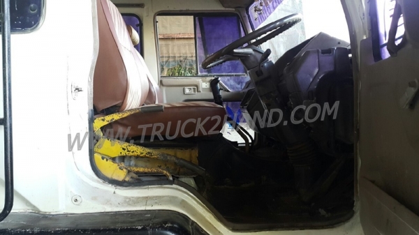 รถบรรทุก 10 ล้อ MITSUBISHI FM527  195 แรงม้า