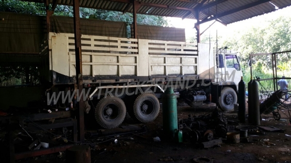 รถบรรทุก 10 ล้อ MITSUBISHI FM527  195 แรงม้า