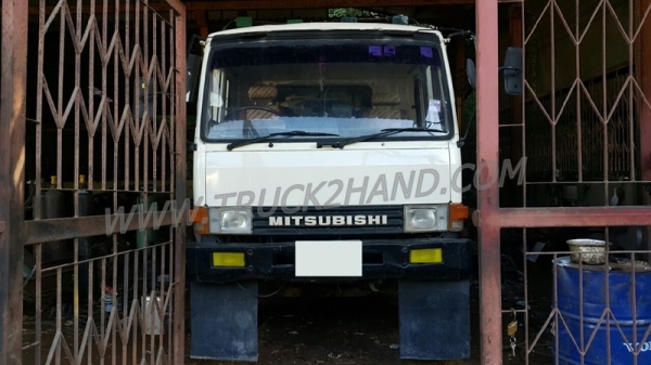 รถบรรทุก 10 ล้อ MITSUBISHI FM527  195 แรงม้า