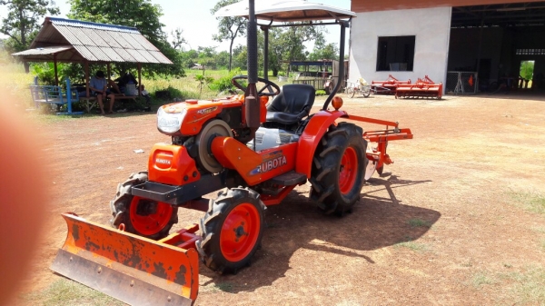 ขายรถไถkrt14แรง