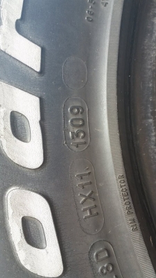 ขายยางBF265-70-16สภาพพอใช้ได้