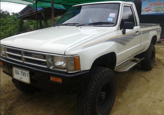 ขายTOYOTA LN65 แท้เครื่องดี เกียร์4x4ใช้งานได้ปกติ ช่วงล่างดี max15" ยางเปลี่ยนใหม่dunlop31" ขายTOYOTA LN65 แท้เครื่องดี เกียร์4x4ใช้งานได้ปกติ ช่วงล่างดี max15" ยางเปลี่ยนใหม่dunlop31"