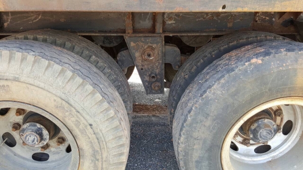 ขายลูกพ่วง 3 คานดั้ม ยาว 6.50 เมตร อู่สามมิตรมอเตอร์ สภาพสวยพร้อมใช้งาน เล่มทะเบียนพร้อมโอนครับ