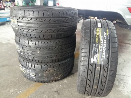 ยาง DUNLOP LM704 235/40R18 เส้นละ 2,900 บาท