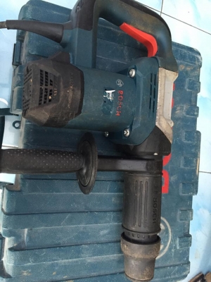 ขายสกัดไฟฟ้า BOSCH GSH5x มือสอง สภาพดีครับ ขายสกัดไฟฟ้า BOSCH GSH5x มือสอง สภาพดีครับ