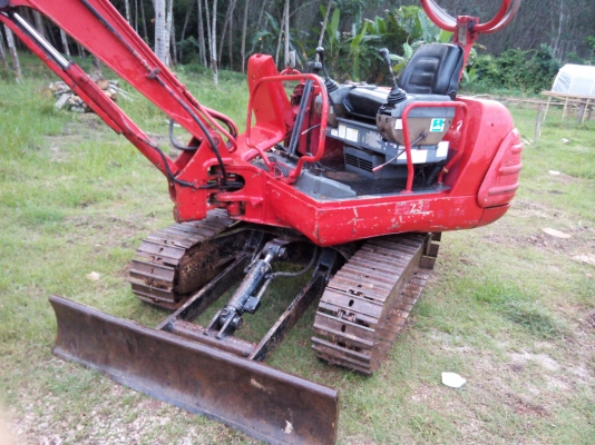 ขายรถแบคโฮ KOBELCO SK25-8 พร้อมระบบไลใส่หัวกระแทก ราคา 250000