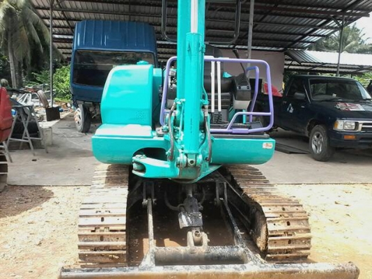 ขายรถแบคโฮ KOMATSU PC30-7 ปั๊มนิ้ว ราคา 380000