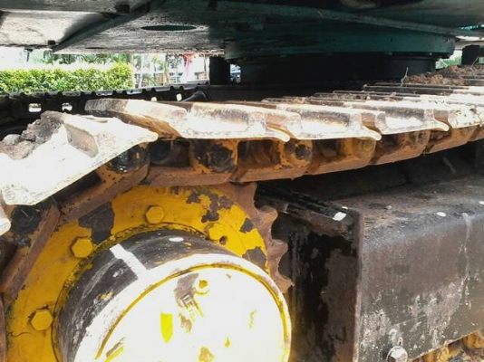 ขายรถแบคโฮ KOMATSU PC30-7 ปั๊มนิ้ว ราคา 380000