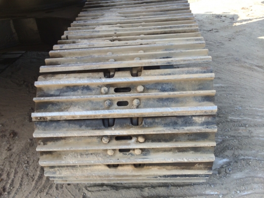 ขายครับPC200-7เอกสารเล่มทะเบียน ไฟฟ้าครบ สภาพพร้อมใช้เลยครับ ราคา1,600,000 สนใจติดต่อ0851562314'0813712233 เจ้าของขายเองนะครับ