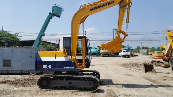 ขายครับ PC60-6 สภาพพร้อมใช้สนใจติดต่อ0851562314เจ้าของขายเองครับ ขายครับ PC60-6 สภาพพร้อมใช้สนใจติดต่อ0851562314เจ้าของขายเองครับ