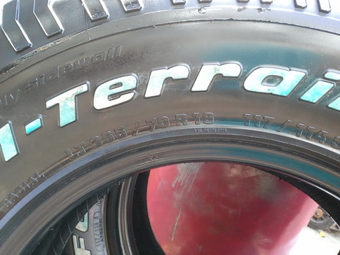 BF All USA. 265/70/16 ปี14 สภาพดีมาก สวยๆ 1ชุด