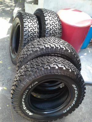 BF All USA. 265/70/16 ปี14 สภาพดีมาก สวยๆ 1ชุด