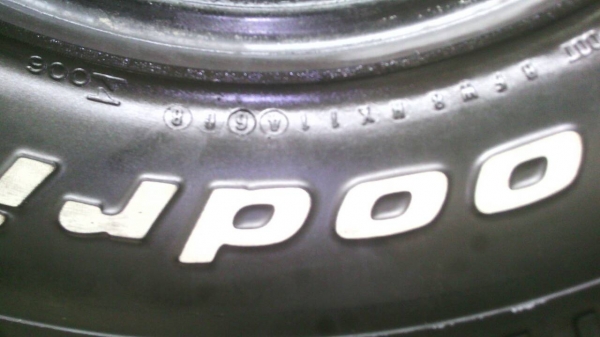 ขายยาง BF All   265/75 R16 ปี 08  จำนวน 1 ชุด  ขาย  5,000 บาท