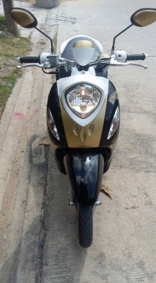 ขาย Yamaha Fino หัวฉีด ปี2014 ตัวใหม่  - เครื่องเดิมๆ ปกติ สตาร์ทเท้า สตาร์ทมือปกติ แบตไม่เสื่อม ไฟเลี้ยวซ้าย - ขวา ใช้ได้  - ถ่ายน้ำมันเครื่องให้เรียบร้อย - ไฟท้าย ไฟเบรค ติดปกติ  - รถใช้งานน้อย หมืนกว่าโล  - ชุดสีเดิมๆ ทะเบียนไม่ขาดต่อ ชุดโอนครับ   - รถ