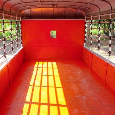 ขายด่วน รถบรรทุก 6 ล้อ HINO FC4J ,140 แรงม้า