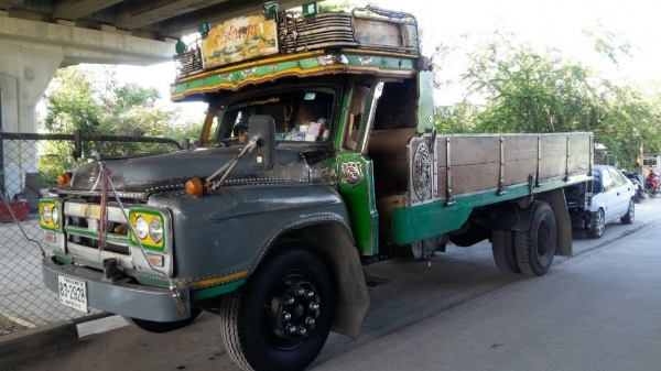 6ล้อหัวยาว เครื่อง6BD1  165แรง เบครจิฟฟี่ พวงมาลัยเพาเวอร์ ภาษีไม่ขาด เล่มเอกสาร ชุดโอนครบ