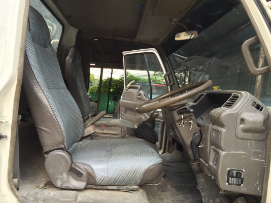 ขาย 6 ล้อ ติดเครน