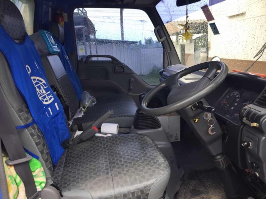 ขายรถบรรทุกหกล้อกลาง Isuzu NPR71 130HP **ขายแล้ว**